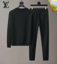 Picture of LV SweatSuits _SKULVM-3XL25tn13329225